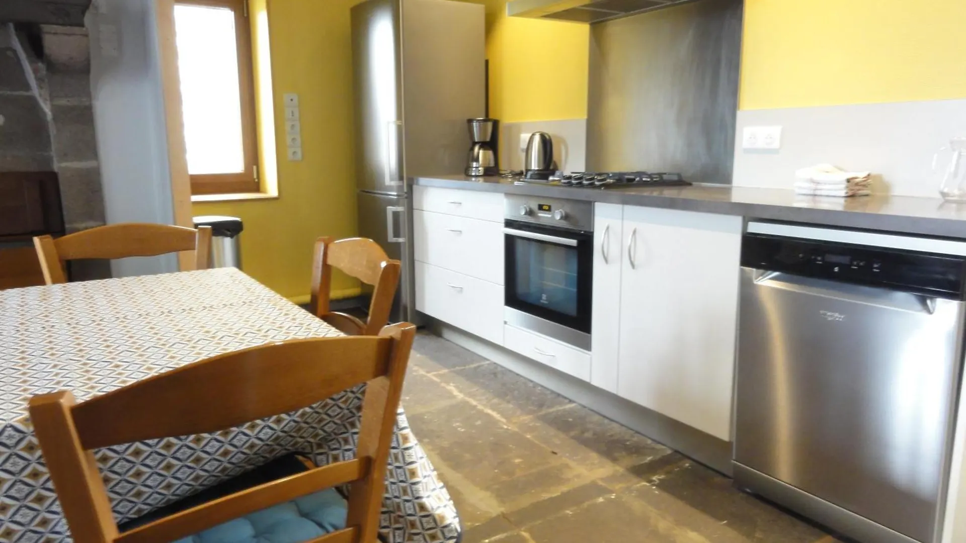 Bienvenue Chez Fanny Villa Bussieres  Holiday home Bussieres (Puy-de-Dome)